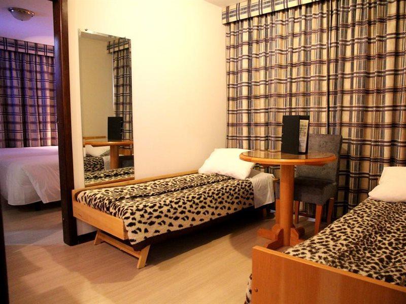 קוריטיבה Hotel Flat Petras Residence מראה חיצוני תמונה