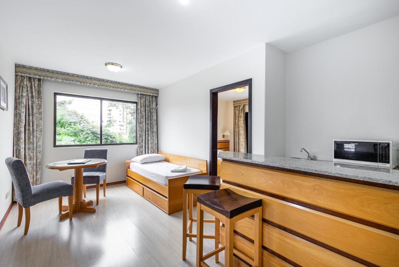 קוריטיבה Hotel Flat Petras Residence מראה חיצוני תמונה