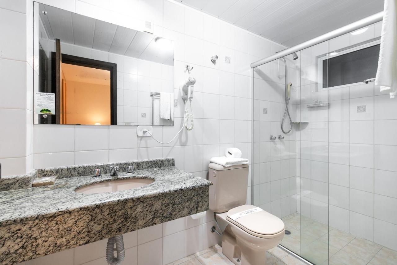 קוריטיבה Hotel Flat Petras Residence מראה חיצוני תמונה